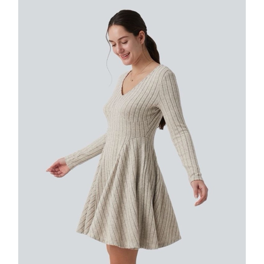 Halara Gray Knit Fit & Flare Long Sleeve V-Neck Beige Dress Womens Size XS NWT